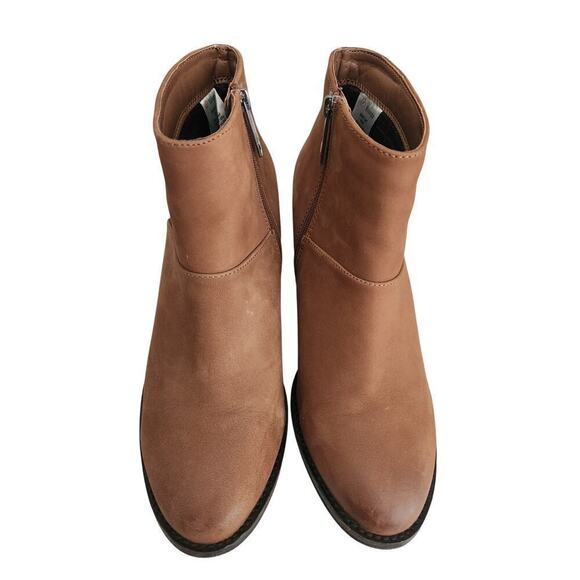 Blondo Nelli Waterproof Leather Ankle Boots Sz 9.5 factory distressing classic - Picture 1 of 10